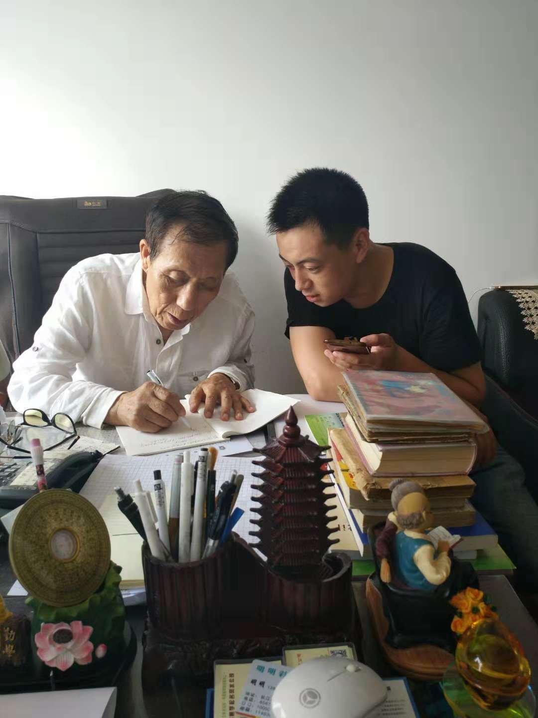 楊彬彬給兒子起名.jpg